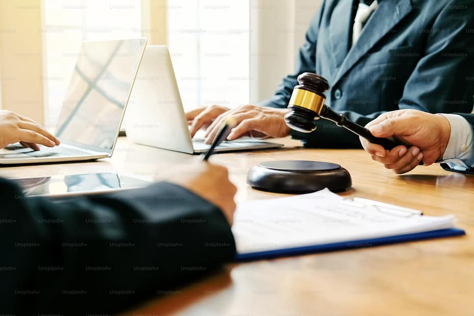 Mother Custody vs Father Guardianship in Muslim Family Law Explained Mother Custody vs Father Guardianship in Muslim Family Law Explained